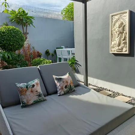 Aroha Villa